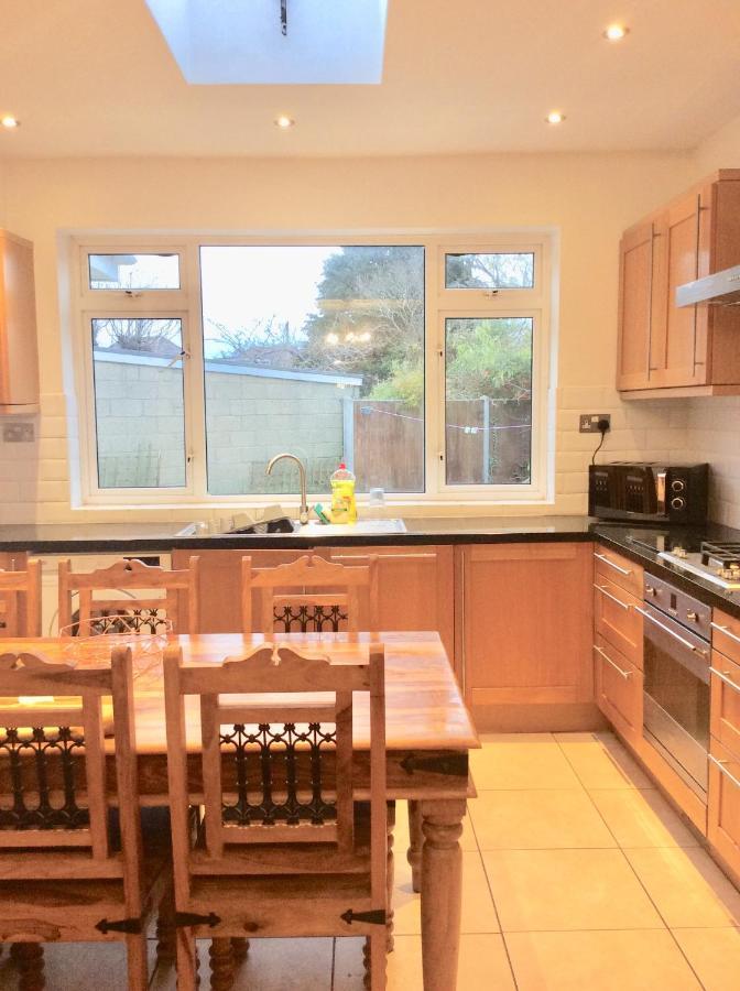 Leybourne Villa บอร์นมัธ ภายนอก รูปภาพ