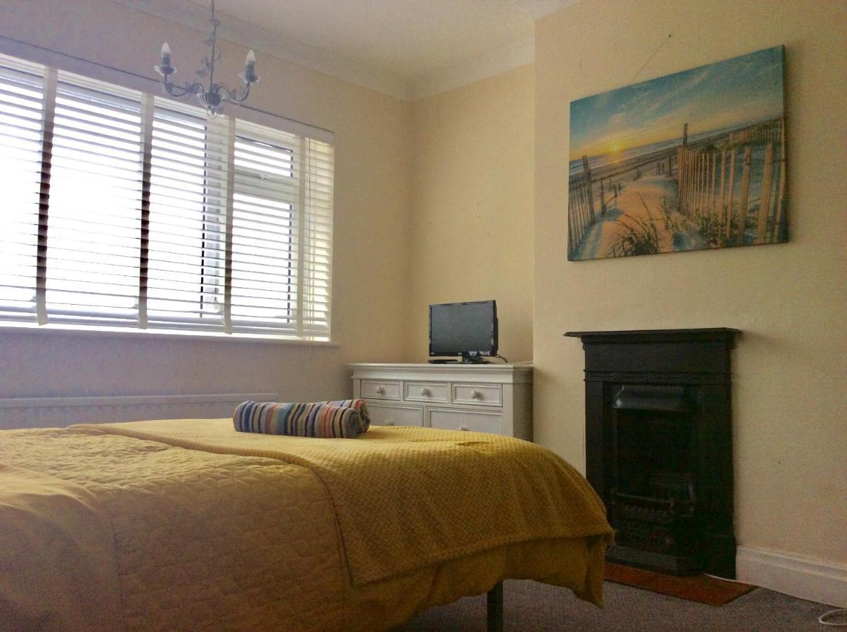 Leybourne Villa บอร์นมัธ ภายนอก รูปภาพ